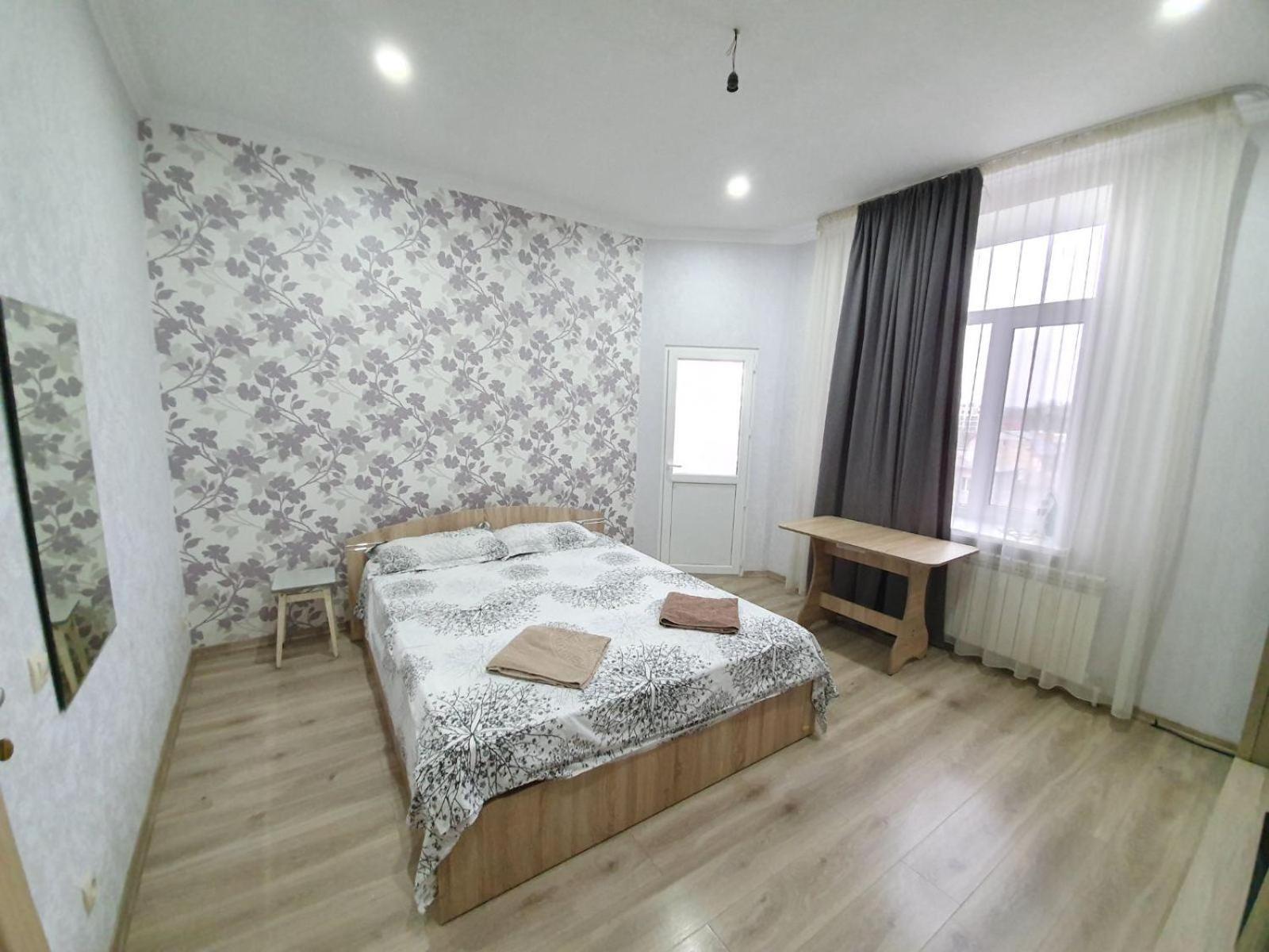 Tourist Home At Stefan Cel Mare With 2 Rooms Chisinau Luaran gambar