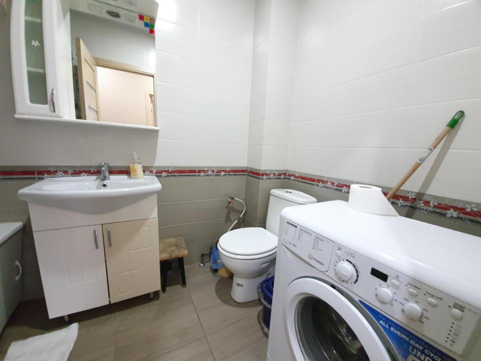 Tourist Home At Stefan Cel Mare With 2 Rooms Chisinau Luaran gambar