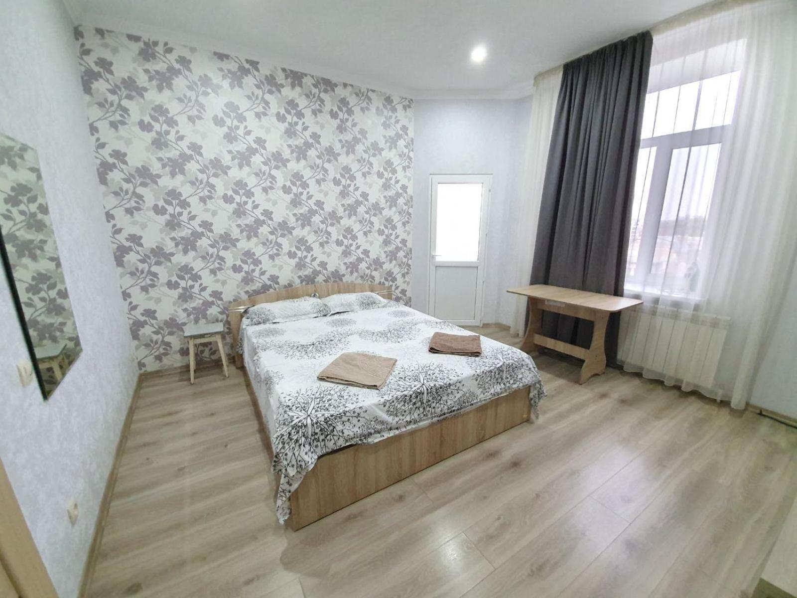 Tourist Home At Stefan Cel Mare With 2 Rooms Chisinau Luaran gambar
