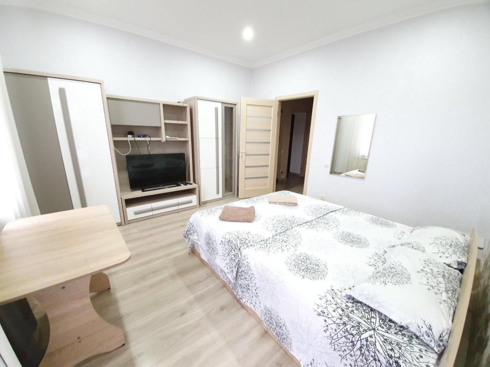 Tourist Home At Stefan Cel Mare With 2 Rooms Chisinau Luaran gambar